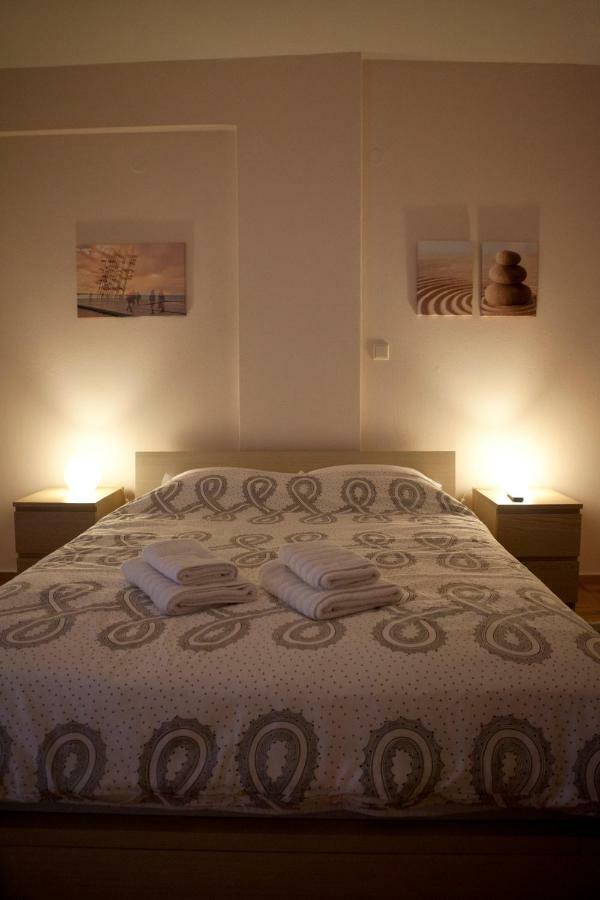 New Stylish And Cozy House Near Metro Station Apartment *