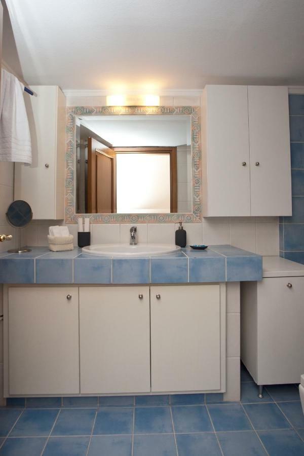 New Stylish And Cozy House Near Metro Station Apartment