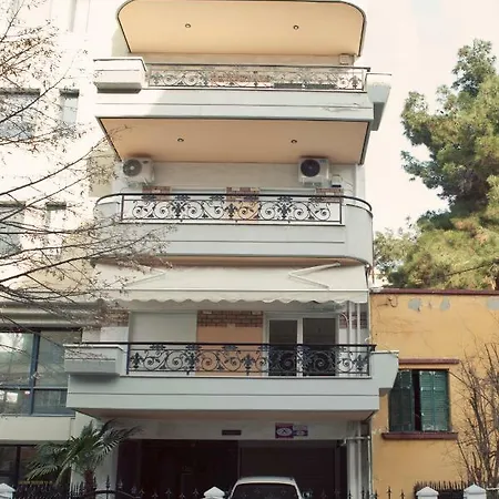 New Stylish And Cozy House Near Metro Station Apartment Thessaloniki Exterior photo