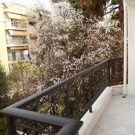 New Stylish And Cozy House Near Metro Station Apartment Thessaloniki Exterior photo